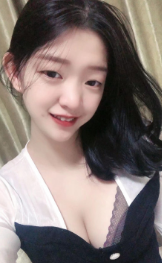 00后嫩妹子